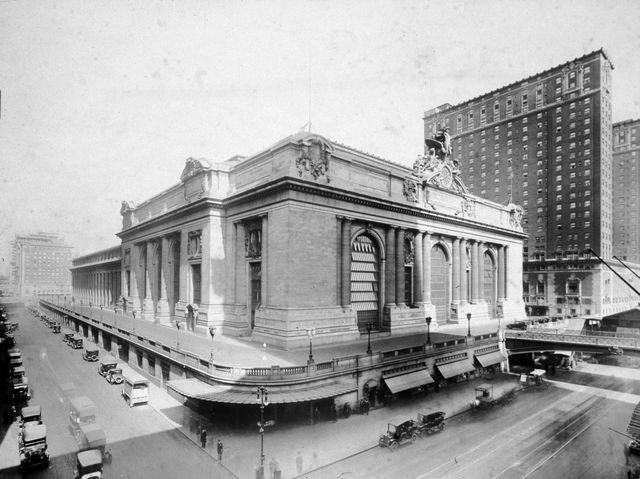 Grand Central Terminal in 1914, a year after opening.